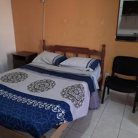 Urbano Ξενοδοχείο Tarija Εξωτερικό φωτογραφία
